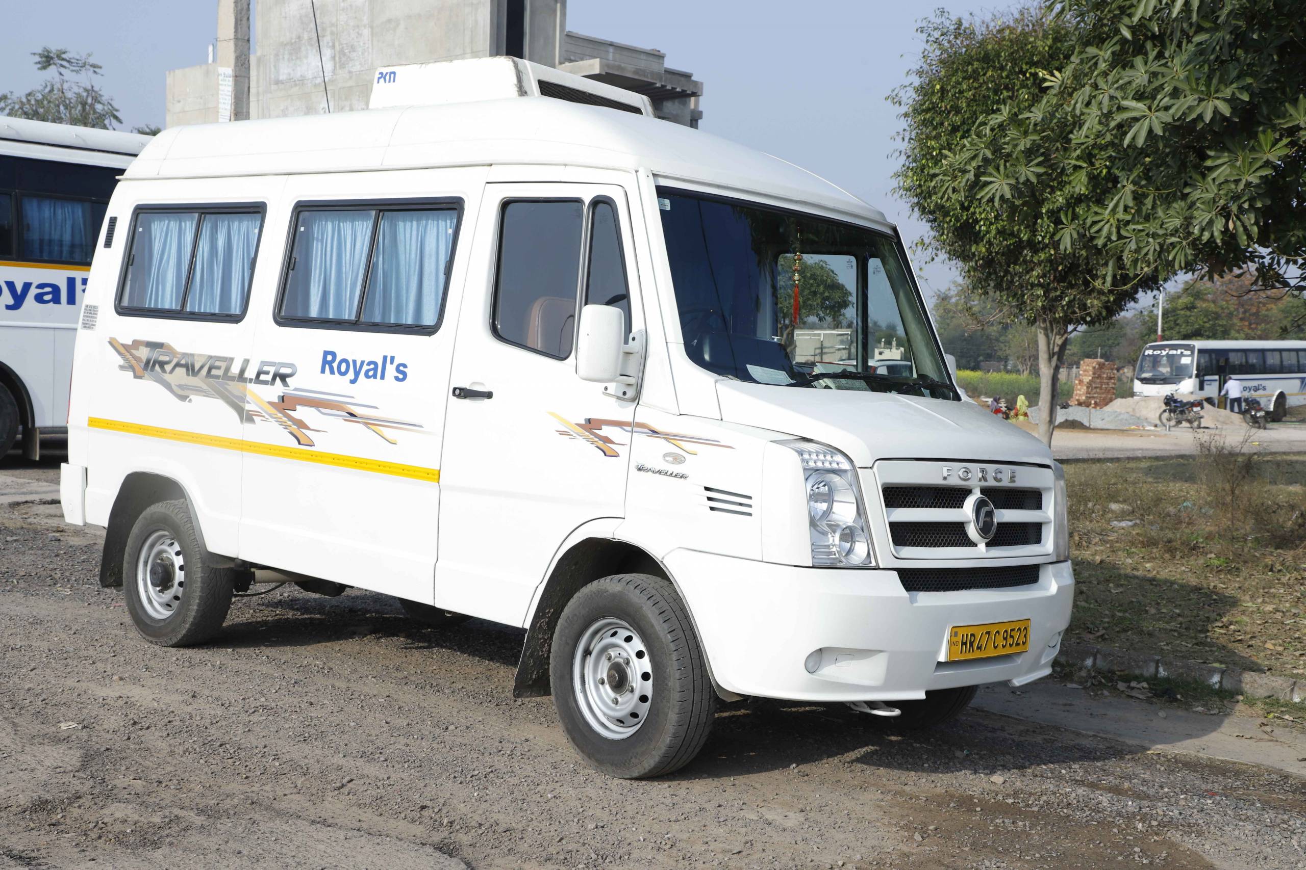 tempo traveller for sale